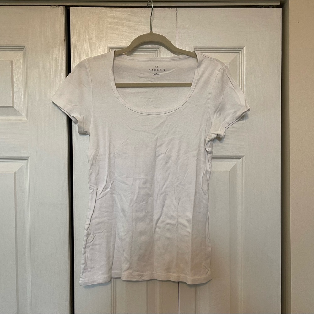 Caslon White Short Sleeve Scoop Neck Tee - Picture 6 of 8